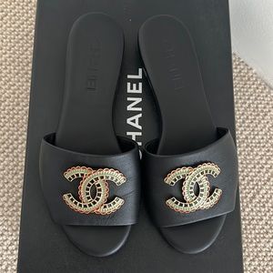 Chanel CC mules/slides - 36